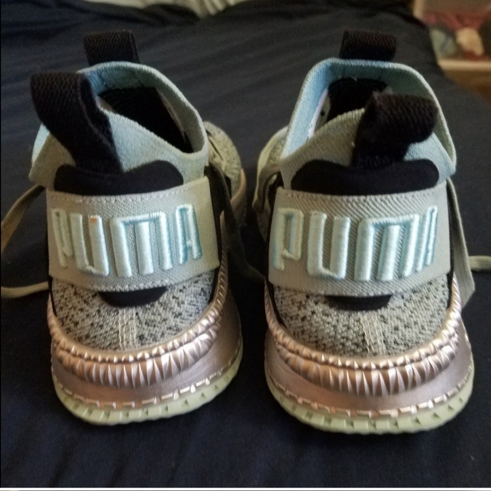 Puma Sneakers